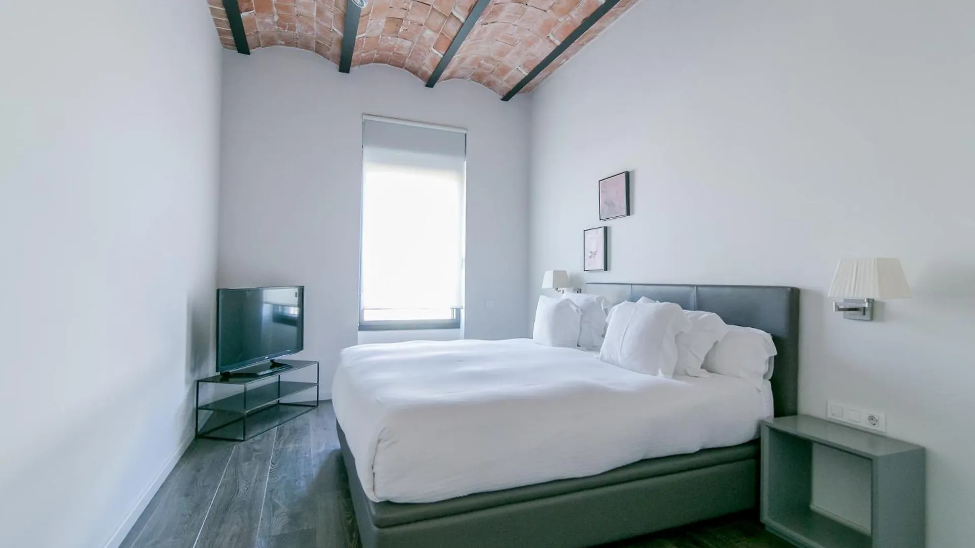 Deco Apartments Barcelona-Diagonal 0*, Barcelona